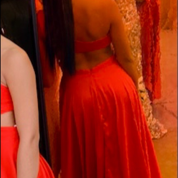 Sherri Hill Prom Dress - Picture 2 of 2